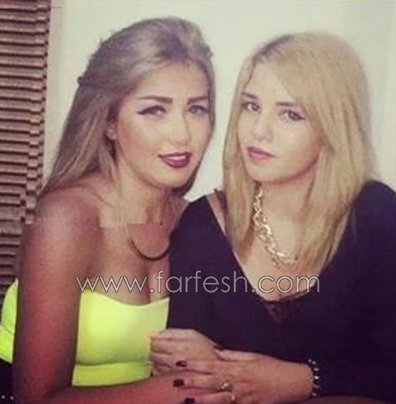 صور فنانات شهيرات وشقيقاتهن اللاتي خطفن الانظار. فأيهن اجمل؟ صورة رقم 8 صور فنانات شهيرات وشقيقاتهن اللاتي خطفن الانظار. فأيهن اجمل؟ صورة رقم 8