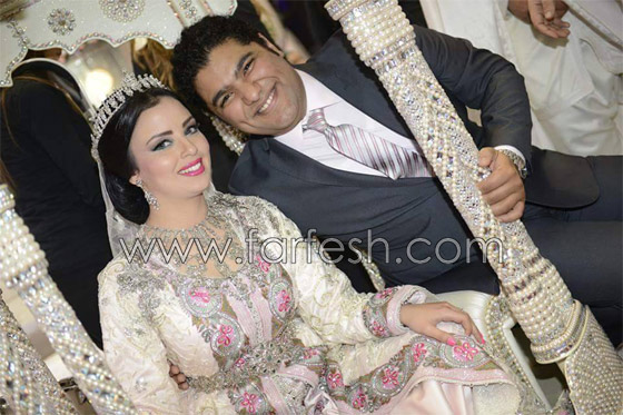 فكرة كعكة زواج فريد غنام منقولة والاثبات بالصور صورة رقم 10 فكرة كعكة زواج فريد غنام منقولة والاثبات بالصور صورة رقم 10