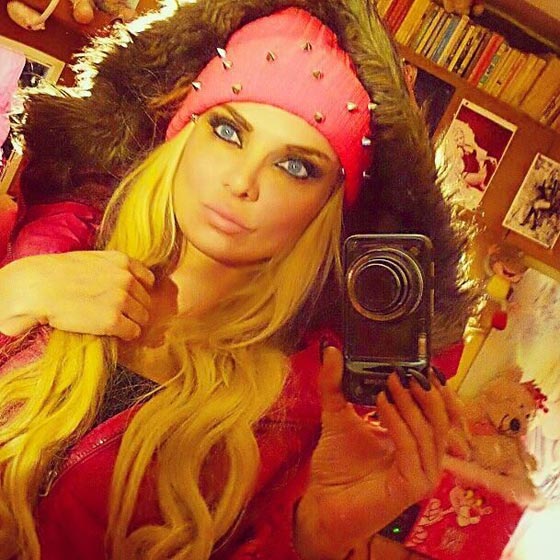 فضيحة ميريام كلينك في مس ليبانون قبل 22 عاما بدون عمليات التجميل صورة رقم 12