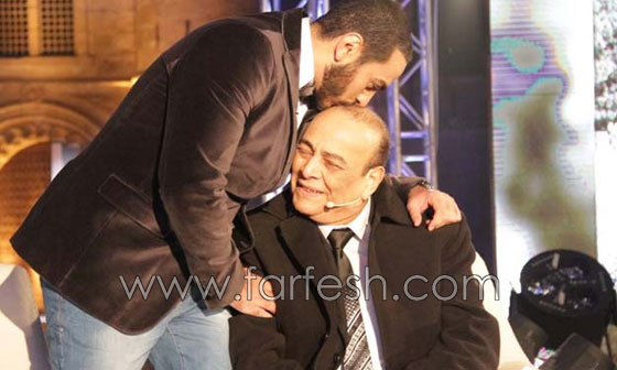 عين الحسود تلاحق تامر حسني وحالة والده الصحية تتدهور صورة رقم 4