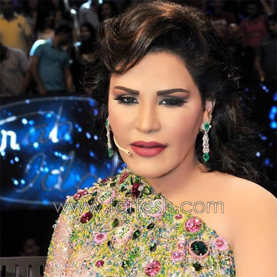 احلام تنشر صورتها مع الملكة رانيا والجمهور يتهمها بتقليد شمس صورة رقم 4 احلام تنشر صورتها مع الملكة رانيا والجمهور يتهمها بتقليد شمس صورة رقم 4
