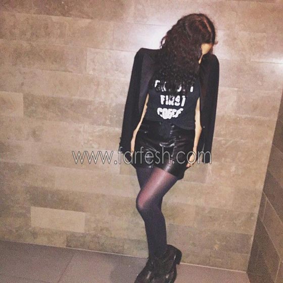 صور جانا عمرو دياب ترتدي 