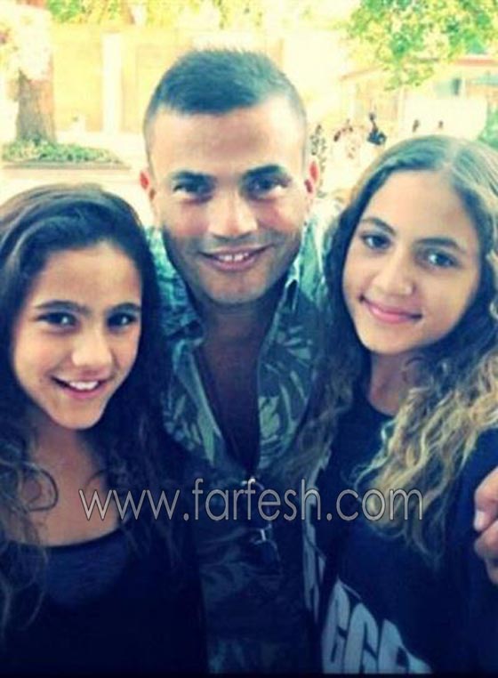 صور جانا عمرو دياب ترتدي 