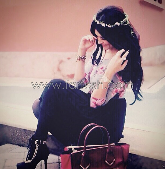ما سر صور سلمى رشيد بأحضان شاب يركع على ركبتيه ممسكا يدها؟ صورة رقم 10