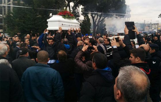 فبدبو صور جنازة عصام بريدي والعائلة تعتبر انه عريس وتزفه بالموسيقى صورة رقم 7 فبدبو صور جنازة عصام بريدي والعائلة تعتبر انه عريس وتزفه بالموسيقى صورة رقم 7