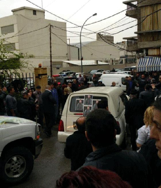 فبدبو صور جنازة عصام بريدي والعائلة تعتبر انه عريس وتزفه بالموسيقى صورة رقم 10 فبدبو صور جنازة عصام بريدي والعائلة تعتبر انه عريس وتزفه بالموسيقى صورة رقم 10