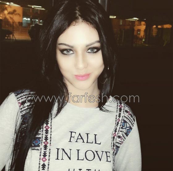 صور ابتسام تسكت مع فيديو ابتسام تلهو على المرجيحة وتعود لطفولتها صورة رقم 6