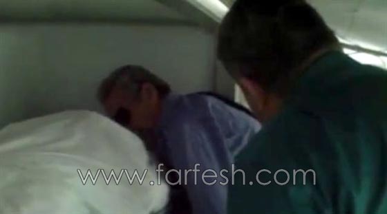 وفاة ابراهيم يسري يوم عيد ميلاده الـ 65 وصور انهيار فاروق الفيشاوي صورة رقم 1