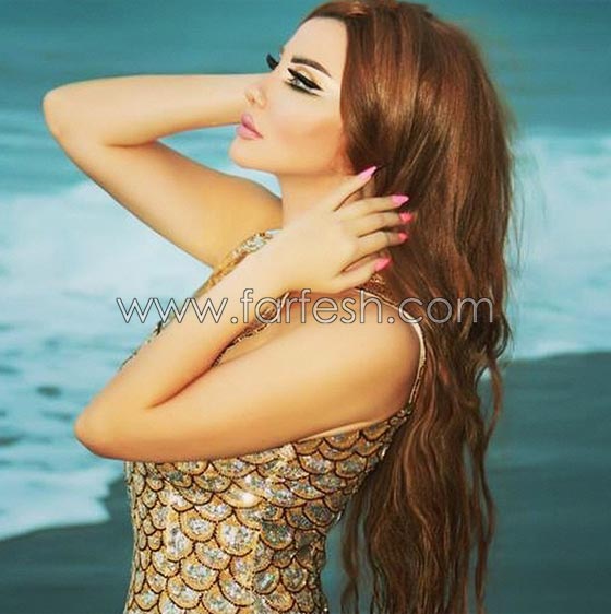 صور جيني اسبر  بالشعر الاحمر والفنانة السورية تكشف السر صورة رقم 6