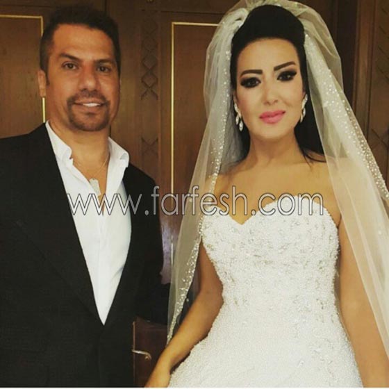 صور سمية الخشاب تتألق بفستان زفاف من الماس قيمته مليون ونصف دولار صورة رقم 3