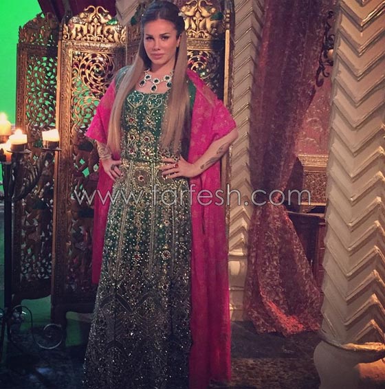 بالصور.. نيكول سابا تجسد شهرزاد في الف ليلة وليلة بليالي رمضان صورة رقم 3