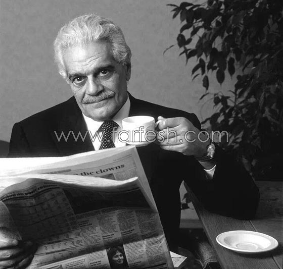 عمر الشريف مصاب بمرض الزهايمر وينسى انه نجم عالمي صورة رقم 1