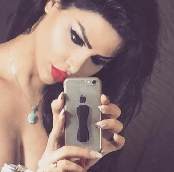 صورة تهز مفاهيم الجاذبية.. الوجه لهيفاء والجسم لمريام.. والوجود لرجل!! صورة رقم 4