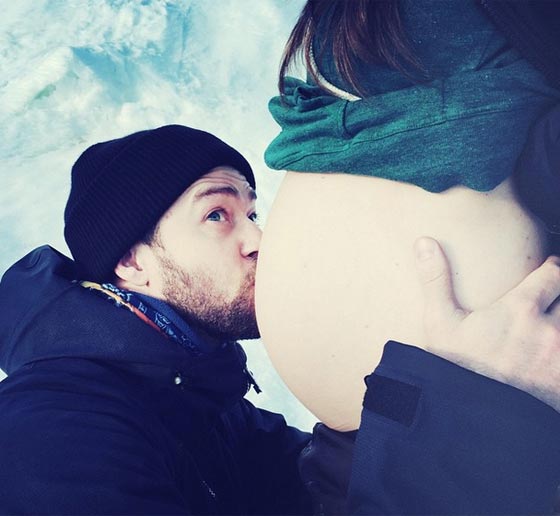 بعد شهرين فقط.. جيسكا بيل تسترد رشاقتها وكأنها لم تحبل ولو تلد.. شاهدها بالصور صورة رقم 5