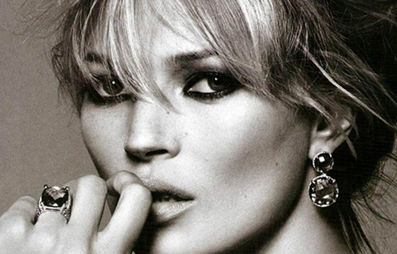 تعرف بالصور على عشرة نجوم هوليووديين قلما زارت الابتسامة وجوههم صورة رقم 3