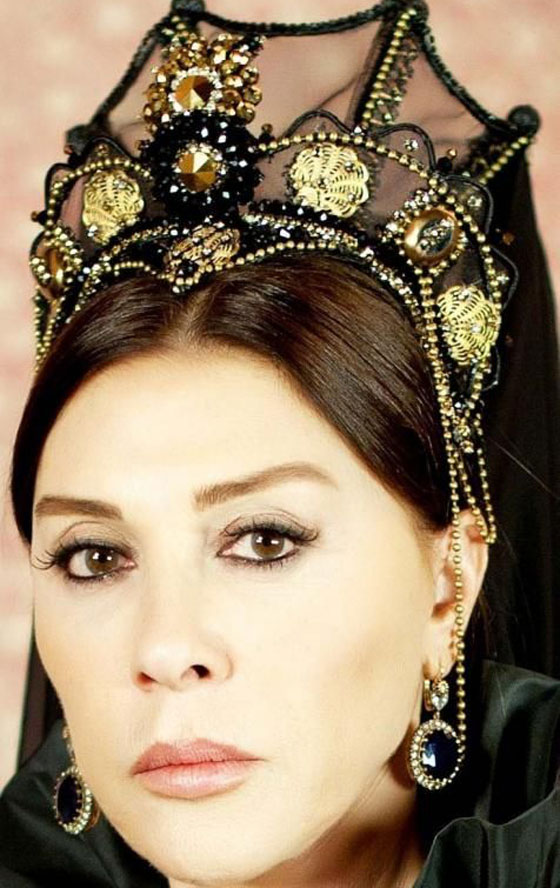 نجوم تركيا يعودون بالذاكرة الى اجمل ايامهم في رمضان صورة رقم 4 نجوم تركيا يعودون بالذاكرة الى اجمل ايامهم في رمضان صورة رقم 4