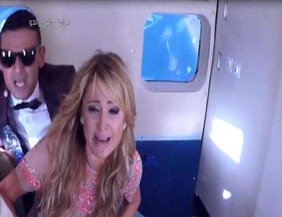 باريس هيلتون تقاضي فريق برنامج المقالب (رامز واكل الجو)   صورة رقم 4