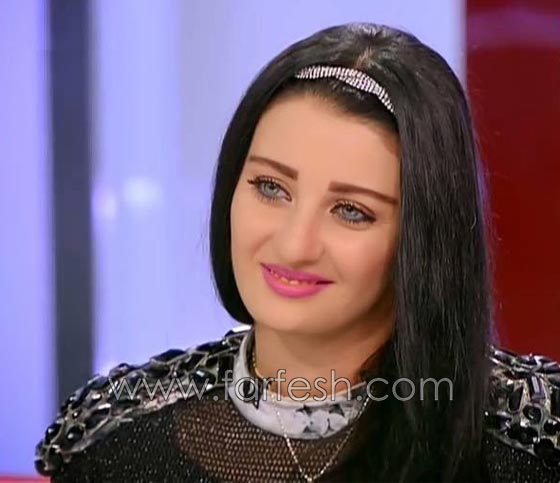 المحكمة تامر غيابيا بسجن الراقصة صافيناز.. بتهمة اهانة العلم صورة رقم 1 المحكمة تامر غيابيا بسجن الراقصة صافيناز.. بتهمة اهانة العلم صورة رقم 1