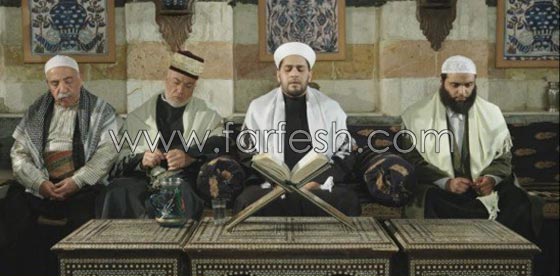 اخطاء مسلسلات رمضان: يتحدث بالهاتف بالمقلوب وهيفاء وفيفي بكامل اناقتهما بعد الضرب صورة رقم 7 اخطاء مسلسلات رمضان: يتحدث بالهاتف بالمقلوب وهيفاء وفيفي بكامل اناقتهما بعد الضرب صورة رقم 7