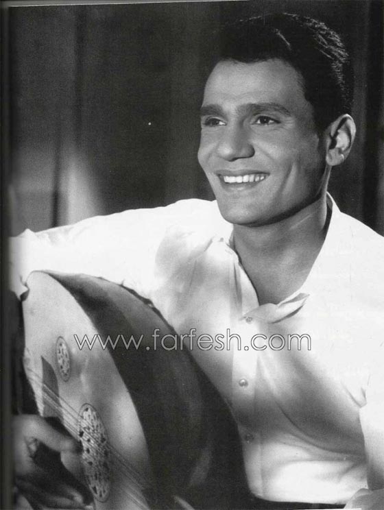 رمضان الفن الجميل: عبد الحليم يبادر للصلح مع فريد ويزوره طالبا ان يتسحّر معه صورة رقم 2 رمضان الفن الجميل: عبد الحليم يبادر للصلح مع فريد ويزوره طالبا ان يتسحّر معه صورة رقم 2