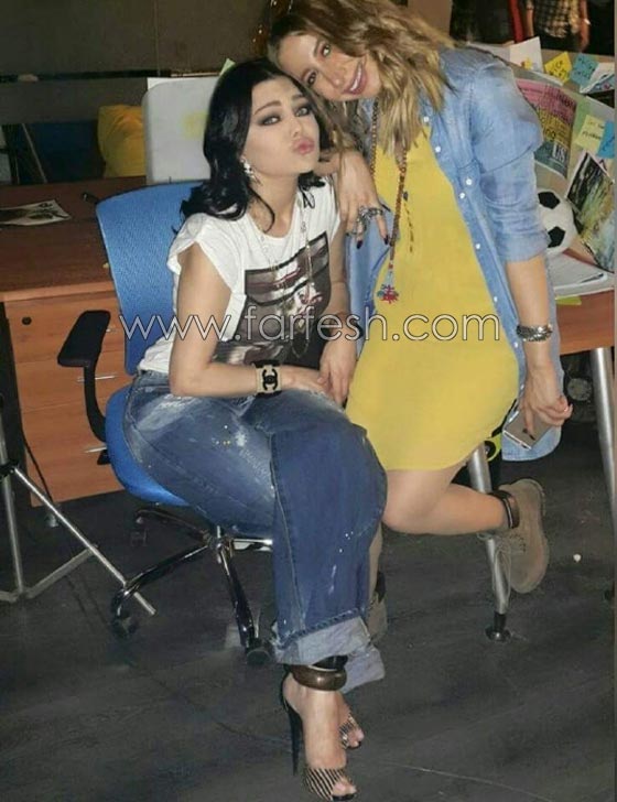مسلسلات رمضان: صور هيفاء وهبي مع هند رضا وآخر انسجام في الكواليس صورة رقم 2 مسلسلات رمضان: صور هيفاء وهبي مع هند رضا وآخر انسجام في الكواليس صورة رقم 2