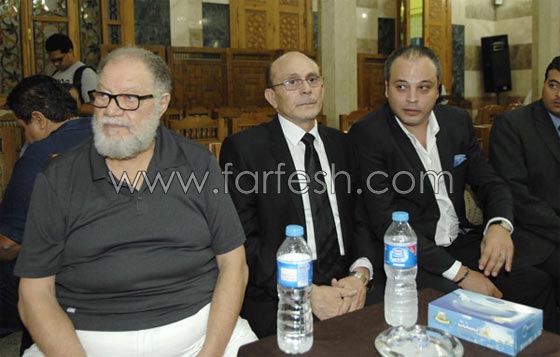 صور الفنانين الذين حضروا عزاء الفنان الراحل عمر الشريف صورة رقم 6 صور الفنانين الذين حضروا عزاء الفنان الراحل عمر الشريف صورة رقم 6