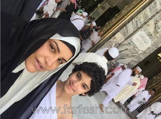 صور احلام مع ابنها فهد أثناء أداء العمرة في السعودية صورة رقم 3 صور احلام مع ابنها فهد أثناء أداء العمرة في السعودية صورة رقم 3
