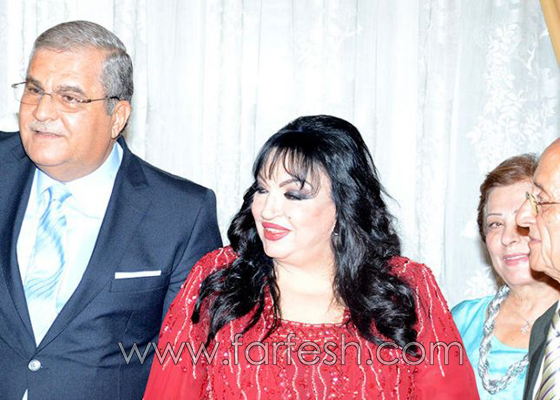لهذا السبب بكت سميرة توفيق في حفل تكريمها.. شاهدها محاطة بالاحباء والاصدقاء صورة رقم 2 لهذا السبب بكت سميرة توفيق في حفل تكريمها.. شاهدها محاطة بالاحباء والاصدقاء صورة رقم 2