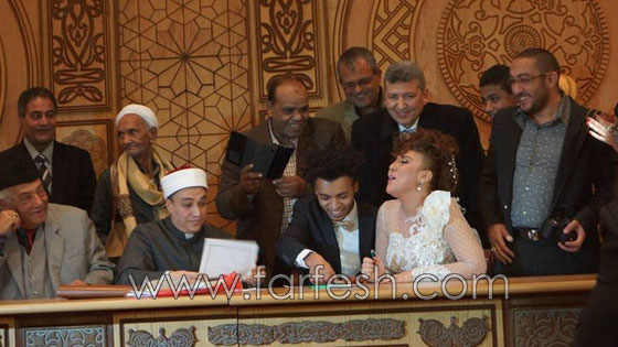 صور حفلات زفاف 5 فنانين هذا الشهر في مصر، لبنان وسوريا صورة رقم 17 صور حفلات زفاف 5 فنانين هذا الشهر في مصر، لبنان وسوريا صورة رقم 17
