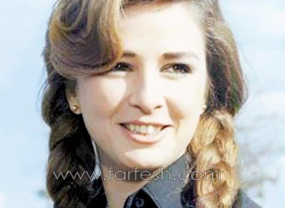 الفنانة نجلاء فتحي في حالة صحية سيئة والتهاب في الكبد أثناء علاجها من الصدفية صورة رقم 8 الفنانة نجلاء فتحي في حالة صحية سيئة والتهاب في الكبد أثناء علاجها من الصدفية صورة رقم 8