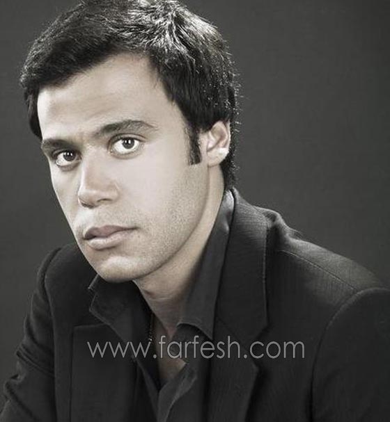 عصبية محمد عادل امام تسبب خلافات مع خطيبته نوران والزعيم يتدخل! صورة رقم 12 عصبية محمد عادل امام تسبب خلافات مع خطيبته نوران والزعيم يتدخل! صورة رقم 12