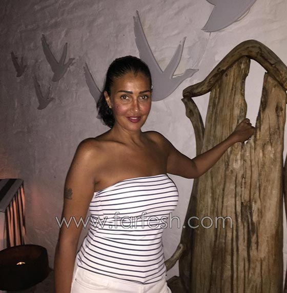 انستغرام يشتعل.. لماذا اطلت غادة عبد الرازق ووراؤها زجاجات الخمر؟ صورة رقم 3 انستغرام يشتعل.. لماذا اطلت غادة عبد الرازق ووراؤها زجاجات الخمر؟ صورة رقم 3