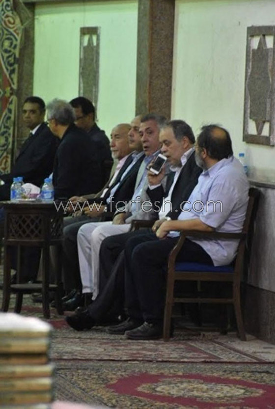 صور الفنانين في عزاء مخرج مسرحية (شاهد ما شافش حاجة) وغياب عادل امام صورة رقم 14 صور الفنانين في عزاء مخرج مسرحية (شاهد ما شافش حاجة) وغياب عادل امام صورة رقم 14