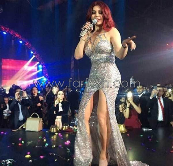 ملابس المطربات محور جدل كبير في الاوساط المصرية صورة رقم 2 ملابس المطربات محور جدل كبير في الاوساط المصرية صورة رقم 2