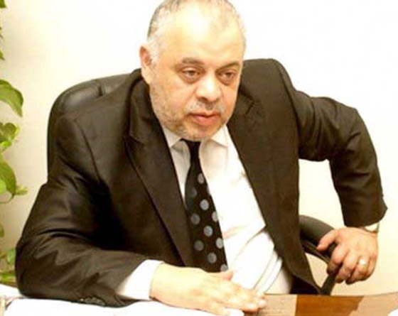 ثورة غضب بين الفنانين بسبب قرار هاني شاكر منع الملابس المكشوفة لدى المطربات صورة رقم 2 ثورة غضب بين الفنانين بسبب قرار هاني شاكر منع الملابس المكشوفة لدى المطربات صورة رقم 2