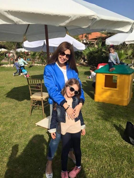 صور نانسي عجرم مع زوجها وابنتيها ايلا وميلا بدون فوتوشوب صورة رقم 34 صور نانسي عجرم مع زوجها وابنتيها ايلا وميلا بدون فوتوشوب صورة رقم 34