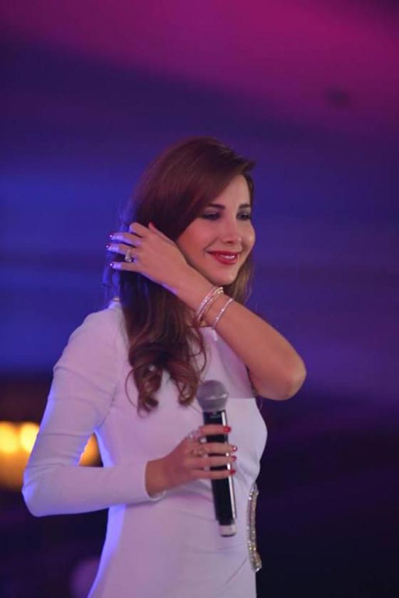 صور نانسي عجرم مع زوجها وابنتيها ايلا وميلا بدون فوتوشوب صورة رقم 47 صور نانسي عجرم مع زوجها وابنتيها ايلا وميلا بدون فوتوشوب صورة رقم 47