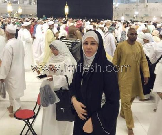 صور الفنانين والفنانات يتوجهون الى السعودية من اجل العمرة والحج صورة رقم 17 صور الفنانين والفنانات يتوجهون الى السعودية من اجل العمرة والحج صورة رقم 17