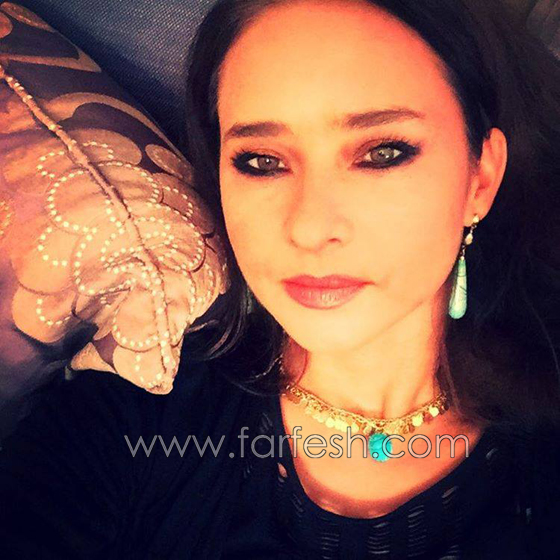 صورة غريبة: نيللي كريم بدون مكياج وشعر (منكوش) وتقول: عاجبني! صورة رقم 7 صورة غريبة: نيللي كريم بدون مكياج وشعر (منكوش) وتقول: عاجبني! صورة رقم 7