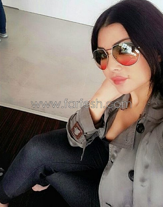 صور هيفاء وهبي في المصعد وتتباهى بخاتم جديد ينال اعجاب جمهورها صورة رقم 11 صور هيفاء وهبي في المصعد وتتباهى بخاتم جديد ينال اعجاب جمهورها صورة رقم 11