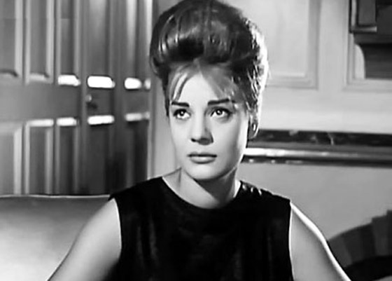 زمن الفن الجميل: عبد الحليم يتسبب بخلاف بين سعاد حسني ونادية لطفي صورة رقم 8 زمن الفن الجميل: عبد الحليم يتسبب بخلاف بين سعاد حسني ونادية لطفي صورة رقم 8