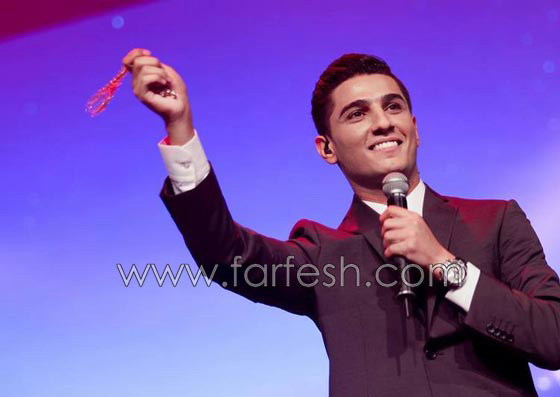 فيديو محمد عساف يبدع في انشودة (فتنت روحي يا شهيد) صورة رقم 7 فيديو محمد عساف يبدع في انشودة (فتنت روحي يا شهيد) صورة رقم 7