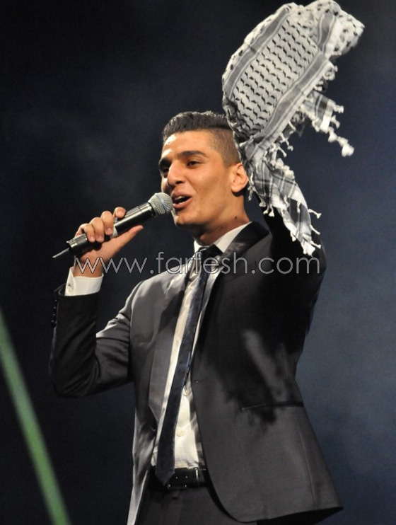 سلاح محمد عساف في وجه المعتدين على فلسطين والاقصى: فيديو (يا يمّه هادي رجالك) صورة رقم 4 سلاح محمد عساف في وجه المعتدين على فلسطين والاقصى: فيديو (يا يمّه هادي رجالك) صورة رقم 4