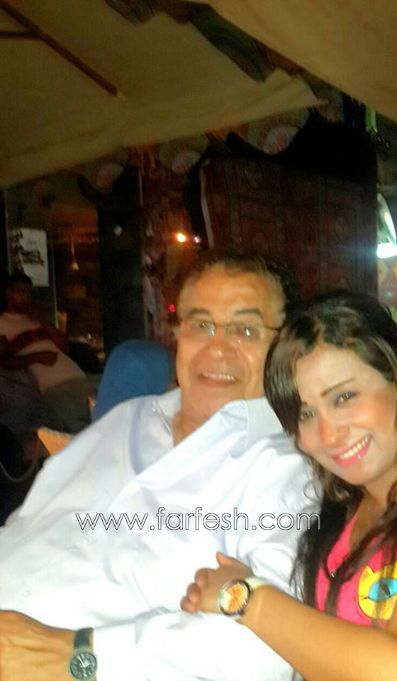 صور سارة طارق في سيارتها الحمراء الجديدة هدية زوجها سعيد طرابيك صورة رقم 9 صور سارة طارق في سيارتها الحمراء الجديدة هدية زوجها سعيد طرابيك صورة رقم 9