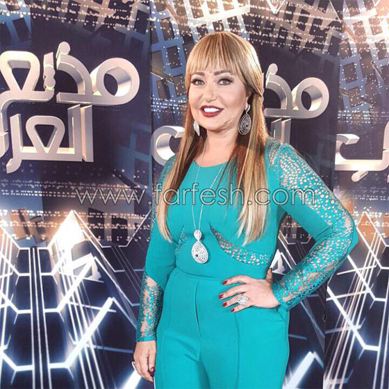 صور ليلى علوي مستمتعة بركوب الدراجة الهوائية (العجل) ليلًا صورة رقم 7 صور ليلى علوي مستمتعة بركوب الدراجة الهوائية (العجل) ليلًا صورة رقم 7