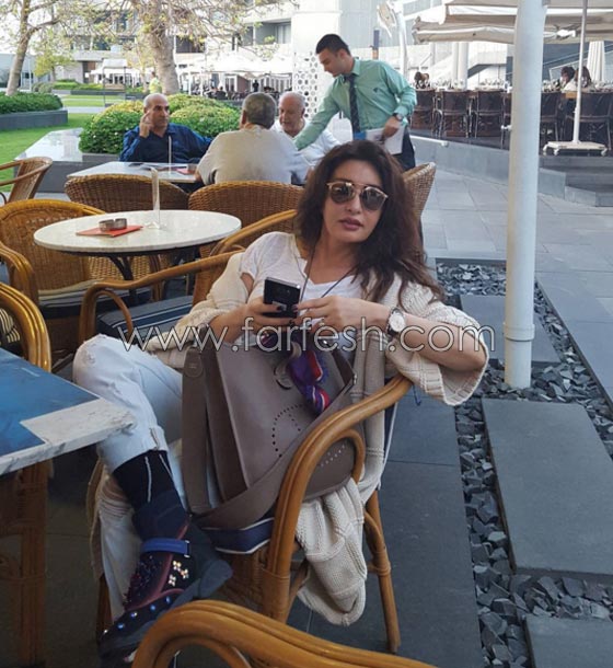 صور لطيفة في طفولتها وهي تمسك الميكروفون لأول مرة صورة رقم 4 صور لطيفة في طفولتها وهي تمسك الميكروفون لأول مرة صورة رقم 4