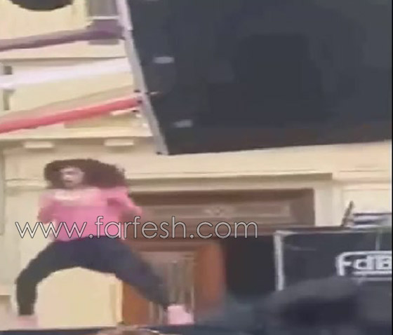 فيديو رقص (جنوني) لابنة محمد صبحي فنيا ريم احمد التي قالت: انا مدربة رقص زومبا! صورة رقم 2 فيديو رقص (جنوني) لابنة محمد صبحي فنيا ريم احمد التي قالت: انا مدربة رقص زومبا! صورة رقم 2