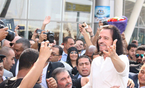 الموسيقار اليوناني العالمي ياني: استمعت للموسيقى المصرية في طفولتي صورة رقم 7 الموسيقار اليوناني العالمي ياني: استمعت للموسيقى المصرية في طفولتي صورة رقم 7
