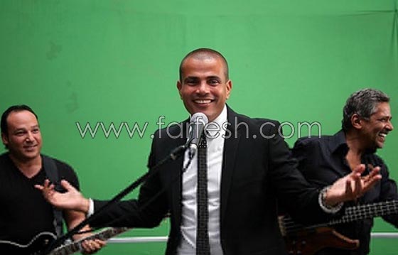 روتانا تكذّب عمرو دياب: نحن الذين قمنا بفسخ العقد وطالبناه بتعويضات لاخلاله بالشروط! صورة رقم 2 روتانا تكذّب عمرو دياب: نحن الذين قمنا بفسخ العقد وطالبناه بتعويضات لاخلاله بالشروط! صورة رقم 2