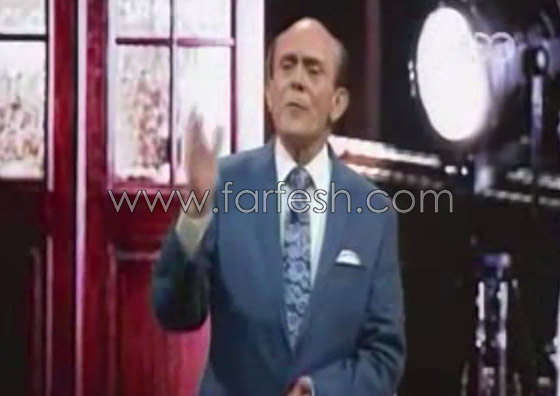 فيديو الفنان محمد صبحي يقلد الرؤساء عبد الناصر، السادات، مبارك والسيسى على الهواء صورة رقم 2 فيديو الفنان محمد صبحي يقلد الرؤساء عبد الناصر، السادات، مبارك والسيسى على الهواء صورة رقم 2